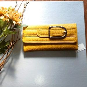 Nine West mustard yellow wallet NWT!